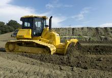 बुलडोजर Komatsu D61PXi-23