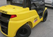डीजल फोर्कलिफ्ट Hyundai 33D-9 