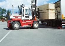 डीजल फोर्कलिफ्ट SVETRUCK 860-26