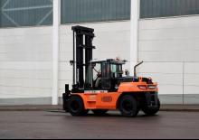 डीजल फोर्कलिफ्ट Doosan D140S-7