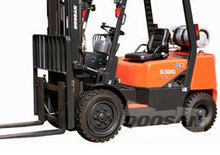 डीजल फोर्कलिफ्ट Doosan D30G
