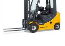 डीजल फोर्कलिफ्ट Jungheinrich DFG 320s