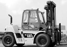 डीजल फोर्कलिफ्ट Caterpillar DP90N