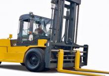 डीजल फोर्कलिफ्ट Komatsu FD135-8
