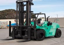 डीजल फोर्कलिफ्ट Mitsubishi FD150AN
