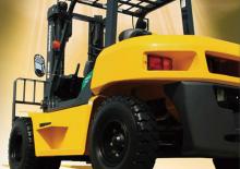 डीजल फोर्कलिफ्ट Komatsu FD60-10
