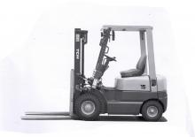 एलपीजी फोर्कलिफ्ट TCM FG 15 N 18 T