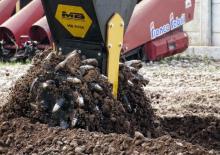 हाइड्रोलिक एक्सकेवेटर के लिए माउंटेबल मिलिंग हेड MB Crusher MB-R800