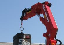 हाइड्रोलिक लोडिंग क्रेन Ferrari® 746R A7 
