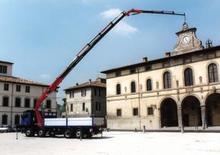हाइड्रोलिक लोडिंग क्रेन Fassi F 600.24