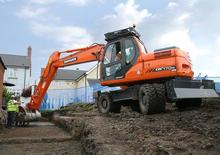 व्हील एक्सकेवेटर Doosan DX170W