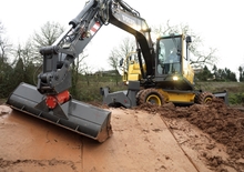 व्हील एक्सकेवेटर Volvo EW140C