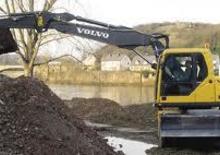 व्हील एक्सकेवेटर Volvo EW160B
