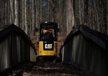 मिनी एक्सकेवेटर Caterpillar 301.7 CR