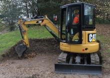 मिनी एक्सकेवेटर Caterpillar 303E CR