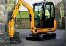 मिनी एक्सकेवेटर JCB 8017