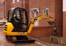 मिनी एक्सकेवेटर JCB 8018 CTS