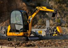 मिनी एक्सकेवेटर JCB 8020 CTS