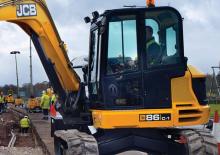 क्रॉलर एक्सकेवेटर JCB 86 C-1