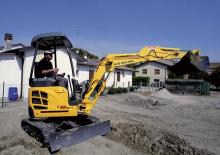 मिनी एक्सकेवेटर New Holland E18SR