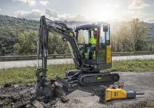 मिनी एक्सकेवेटर Volvo EC20E
