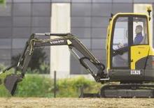 मिनी एक्सकेवेटर Volvo ECR28