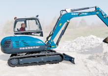 मिनी एक्सकेवेटर Messersi M 50