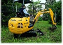 मिनी एक्सकेवेटर Komatsu PC15R8