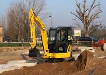 मिनी एक्सकेवेटर Komatsu PC35R-8