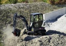 मिनी एक्सकेवेटर Terex TC 37