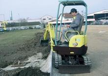 मिनी एक्सकेवेटर Yanmar VIO 15