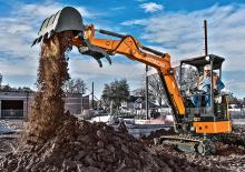 मिनी एक्सकेवेटर Hitachi ZX26U-6