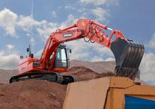 क्रॉलर एक्सकेवेटर Doosan DX180LC-3