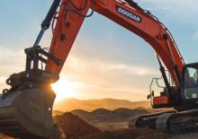 क्रॉलर एक्सकेवेटर Doosan DX420NLC-5