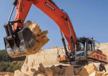 क्रॉलर एक्सकेवेटर Doosan DX530LC-5 SLR