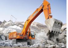 क्रॉलर एक्सकेवेटर Doosan DX700LC
