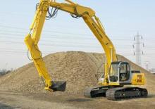 क्रॉलर एक्सकेवेटर New Holland E 215