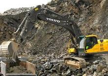 क्रॉलर एक्सकेवेटर Volvo EC360CHR