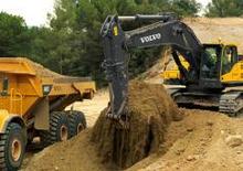 क्रॉलर एक्सकेवेटर Volvo EC460CHR