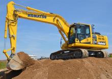 क्रॉलर एक्सकेवेटर Komatsu HB215LC-2