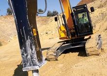क्रॉलर एक्सकेवेटर JCB JS 260 LR