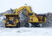 क्रॉलर एक्सकेवेटर Komatsu PC5500-6