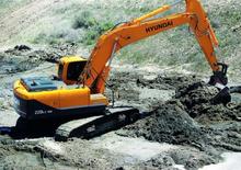 क्रॉलर एक्सकेवेटर Hyundai R 220 LC-9 A