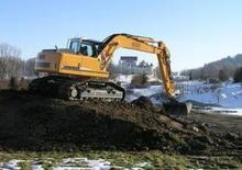 क्रॉलर एक्सकेवेटर Liebherr R 900 B Litronic