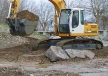 क्रॉलर एक्सकेवेटर Liebherr R 904 Litronic