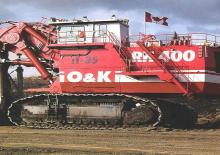 क्रॉलर एक्सकेवेटर Terex RH 400