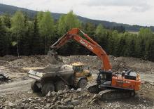 क्रॉलर एक्सकेवेटर Hitachi ZX 470 LCH-5