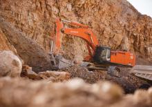 क्रॉलर एक्सकेवेटर Hitachi ZX 870 LCR-3