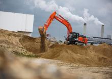 क्रॉलर एक्सकेवेटर Hitachi ZX300LCN-6