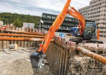 क्रॉलर एक्सकेवेटर Hitachi ZX350LC-6 TYPE HE15LD